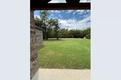 343 N Morris Street, Gainesville, TX 76240 - Photo 17