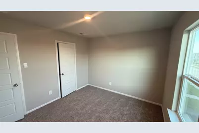 3065 Pecan Farm Lane, Fort Worth, TX 76140 - Photo 9