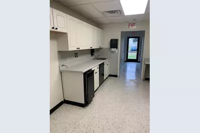 111 N Nursery Road, Irving, TX 75061 - Photo 7