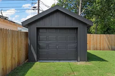 2923 Reuter Avenue, Waco, TX 76708 - Photo 27