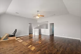 12013 Rowsley Ln, Burleson, TX 76028 - Photo 27