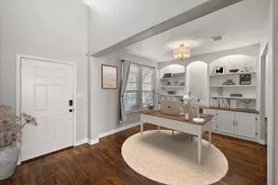 12013 Rowsley Ln, Burleson, TX 76028 - Photo 3