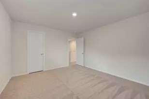 111 Hudson Ln, Justin, TX 76247 - Photo 35