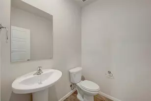 111 Hudson Ln, Justin, TX 76247 - Photo 13