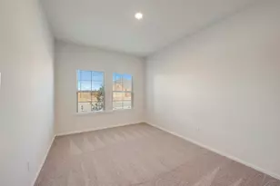 111 Hudson Ln, Justin, TX 76247 - Photo 9