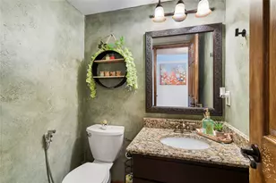 11834 Leisure Dr, Dallas, TX 75243 - Photo 15