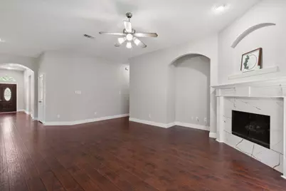 8002 Wilmington Drive, Rowlett, TX 75089 - Photo 5