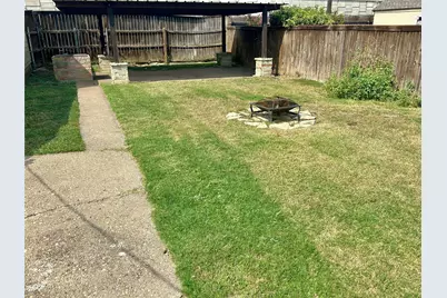 4020 Locke Avenue, Fort Worth, TX 76107 - Photo 13