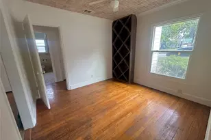 4020 Locke Ave, Fort Worth, TX 76107 - Photo 7