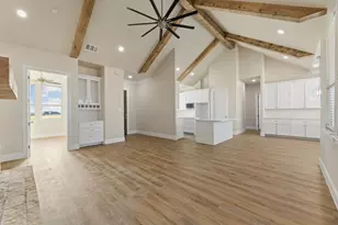 8513 Wild Colt Dr, Godley, TX 76044 - Photo 3