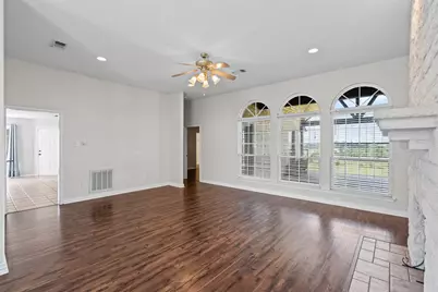 313 Canyon Creek Circle, Weatherford, TX 76087 - Photo 5