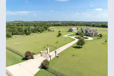 664 Fm 182, Clifton, TX 76634 - Photo 5