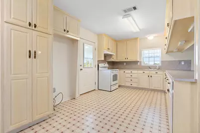 664 Fm 182, Clifton, TX 76634 - Photo 33