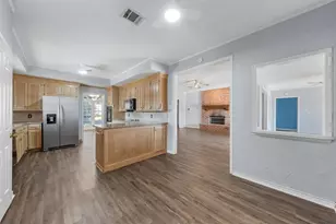 416 Meadow Mountain Dr, Waco, TX 76712 - Photo 5