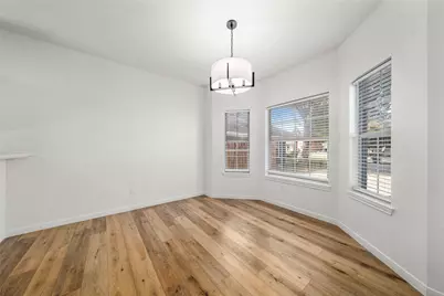 1911 S 11th Street, Waco, TX 76706 - Photo 9