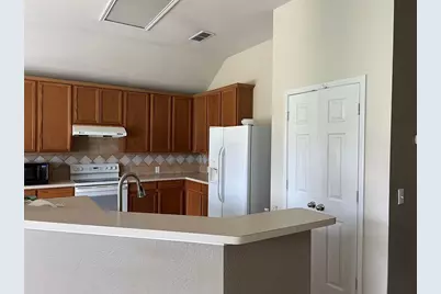 1041 Wagon Trail Drive, Little Elm, TX 75068 - Photo 5