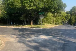 8902 San Leandro Dr, Dallas, TX 75218 - Photo 3