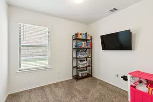 912 Alton Dr, Aubrey, TX 76227 - Photo 17