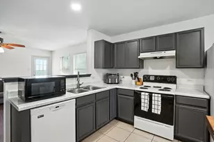 321 Quail Crossing Dr, Sanger, TX 76266 - Photo 1