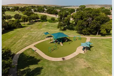 4332 Milsop Drive, Carrollton, TX 75010 - Photo 33