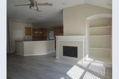 6312 Parkside Drive, Arlington, TX 76001 - Photo 7