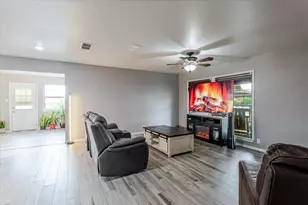 2100 SE 19th St, Mineral Wells, TX 76067 - Photo 5