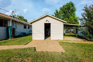 2100 SE 19th St, Mineral Wells, TX 76067 - Photo 27