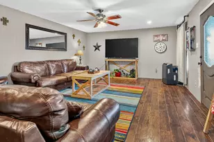 511 Salt Creek Rd, Springtown, TX 76082 - Photo 7