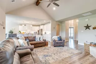 3004 Deer Ct, Weatherford, TX 76085 - Photo 9