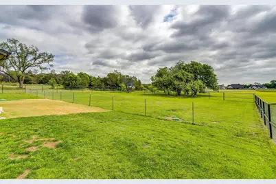 3004 Deer Court, Weatherford, TX 76085 - Photo 31