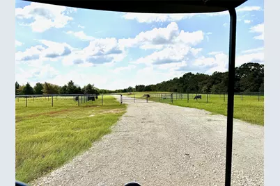 8690 E Fm 922, Valley View, TX 76272 - Photo 9