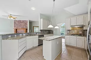 1329 Ballantrae Dr, Allen, TX 75013 - Photo 7