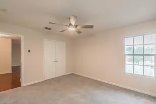 8405 Shining Waters Ln, Arlington, TX 76002 - Photo 33