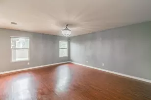 8405 Shining Waters Ln, Arlington, TX 76002 - Photo 7