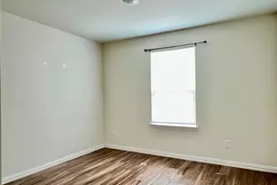 710 S 20th St, Temple, TX 76501 - Photo 11