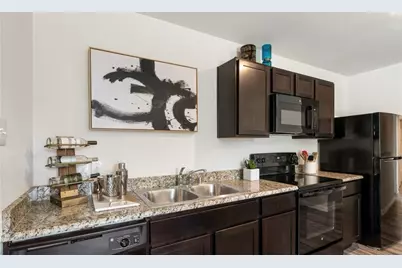 710 S 20th Street, Temple, TX 76501 - Photo 7