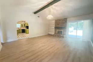 1310 Bow Creek Dr, Duncanville, TX 75116 - Photo 7