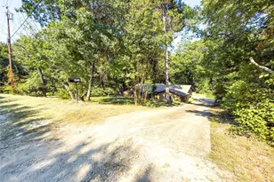 1310 Bow Creek Dr, Duncanville, TX 75116 - Photo 35