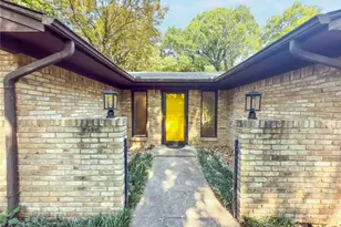 1310 Bow Creek Dr, Duncanville, TX 75116 - Photo 5