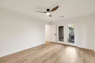 3206 Cortez Ct W, Irving, TX 75062 - Photo 33