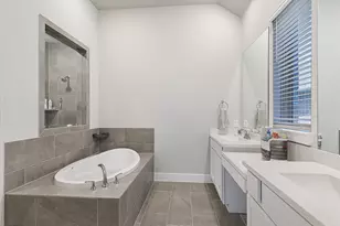 5106 Twin Oaks Ct, Denison, TX 75020 - Photo 9