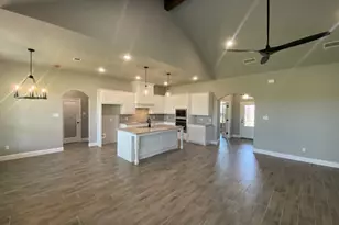 2001 Donna Ct, Reno, TX 76020 - Photo 7