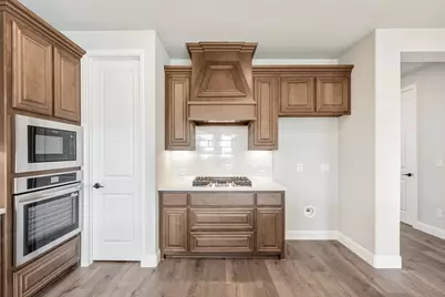 1044 Snowy Owl Drive, Alvarado, TX 76009 - Photo 9