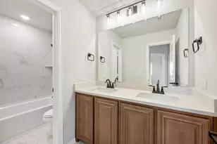 1044 Snowy Owl Dr, Alvarado, TX 76009 - Photo 33