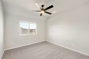 1044 Snowy Owl Dr, Alvarado, TX 76009 - Photo 29