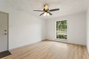 1837 South Pkwy, Mesquite, TX 75149 - Photo 9