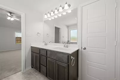 808 Misty Lane, Cleburne, TX 76033 - Photo 17