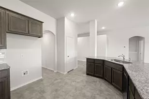 808 Misty Ln, Cleburne, TX 76033 - Photo 7