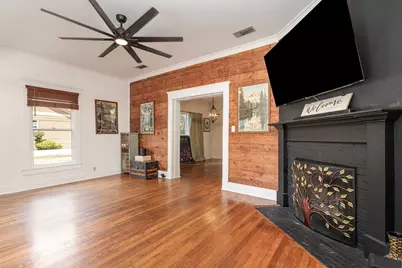 300 E University Avenue, Waxahachie, TX 75165 - Photo 3