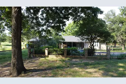 2815 Fm 3092, Gainesville, TX 76240 - Photo 3